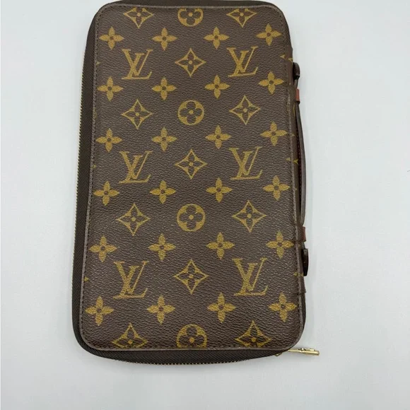 Louis Vuitton Monogram Travel Organizer Wallet - Brown/Gold - Picture 4 of 12